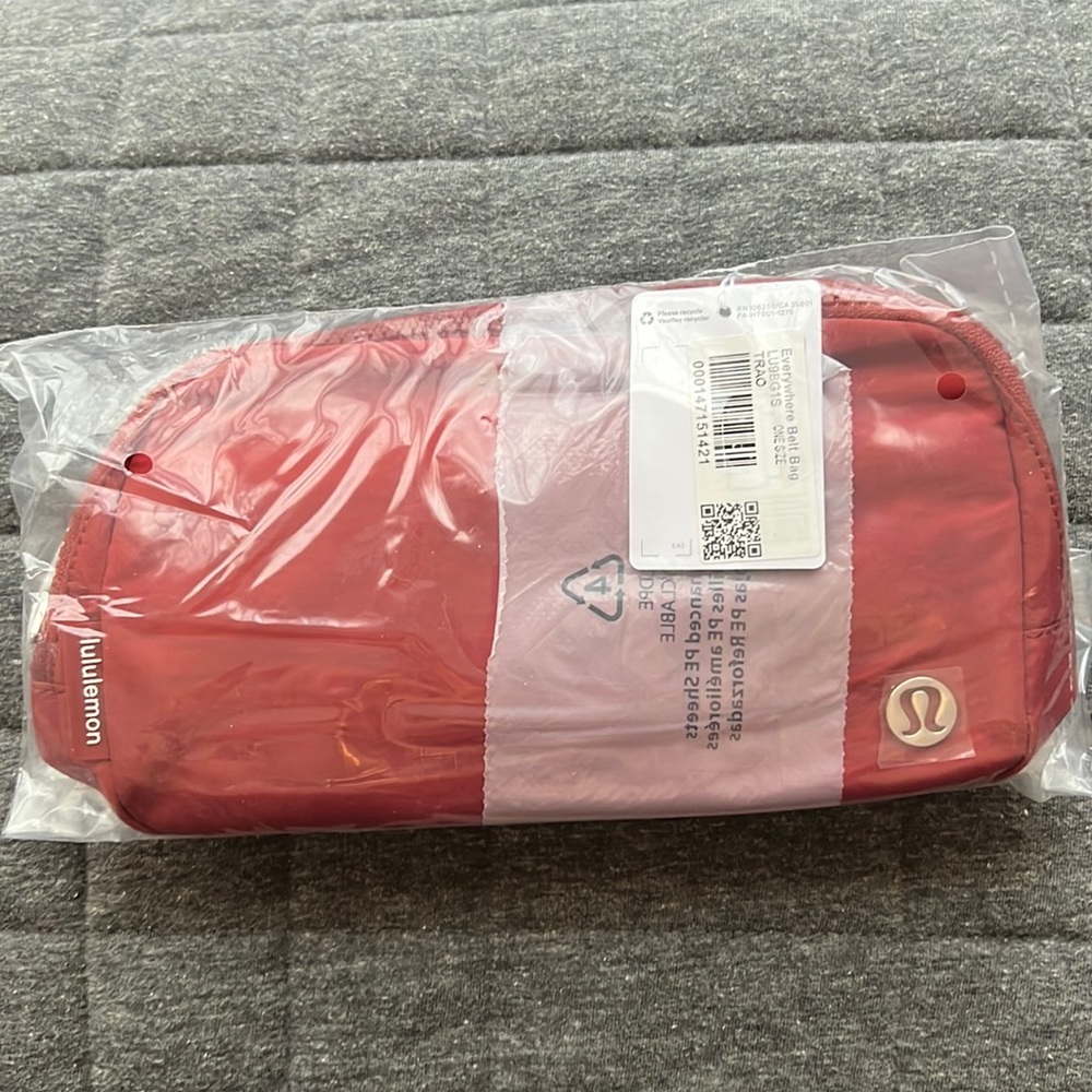 Lululemon Everywhere Belt Bag Terra Orange